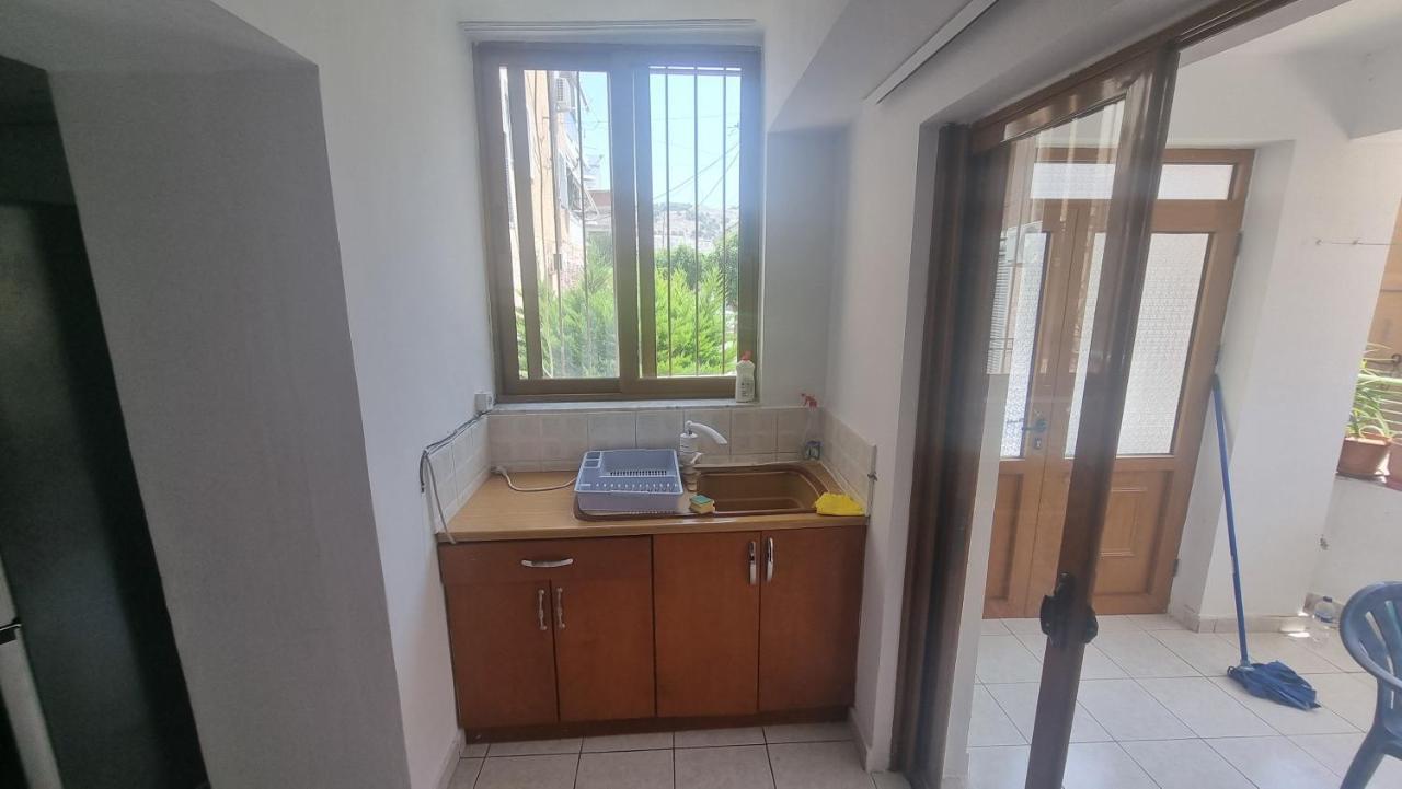 Teemo'S Apartments Sarande Exterior photo